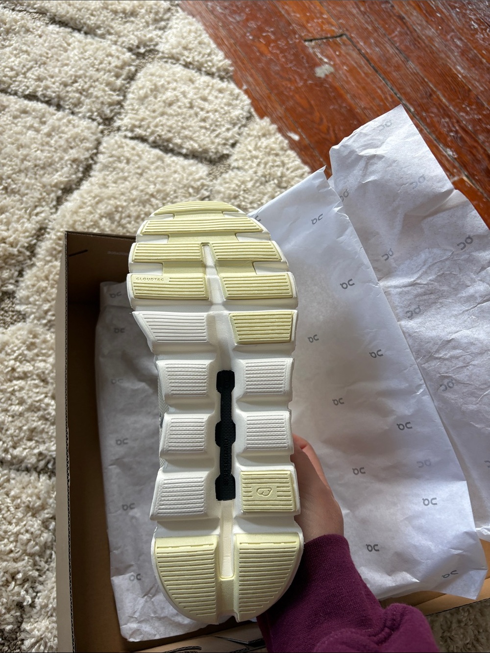On Running Cloud 6 Athletic Shoe in Cream Beige - Picture 9 of 9